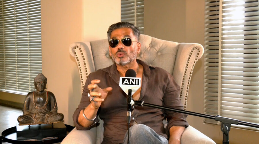 ‘वेलकम टु द जंगल’को सफलतामा सुनील शेट्टी खुसी, निर्देशक अहमद खानको गरे खुलेर तारिफ