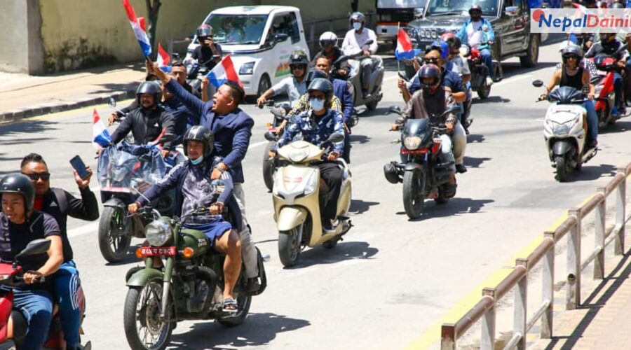 ४४औँ बीपी स्मृति दिवसमा नेपाल तरुण दलको मोटरसाइकल र्याली