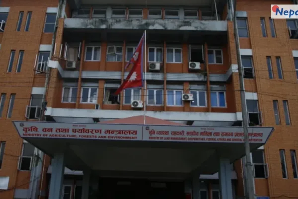 पूर्व निजामती ट्रेड युनियनलाई तीन दिनभित्र सरकारी भवन खाली गर्न निर्देशन