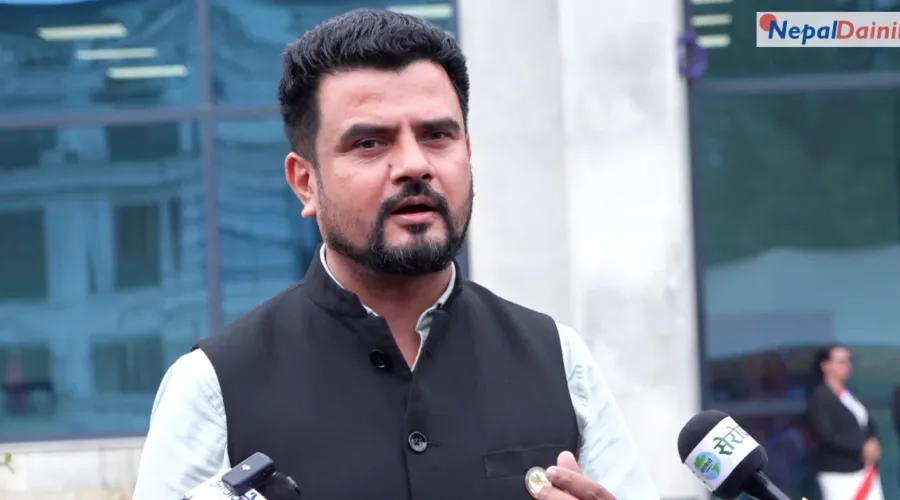 संसद बाहिर के-भने सांसदहरूले ?