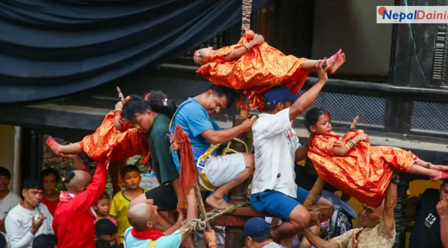 राक्षस तर्साउने त्रिशूल जात्रा: जयबागेश्वरी, पशुपतिनाथ र हाँडीगाउँमा धुमधामसाथ मनाइयो