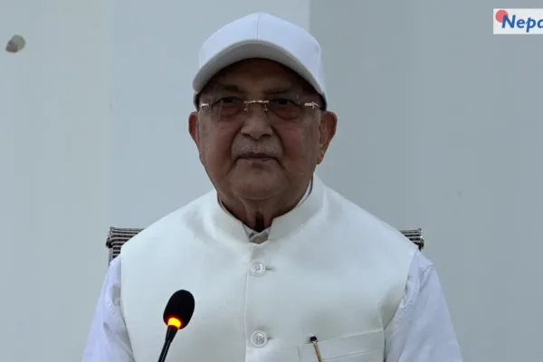 ओलीको कटाक्ष : ‘१०० दिनको सरकार उम्लिएको दूधजस्तो, होस–हवासमा छैन’