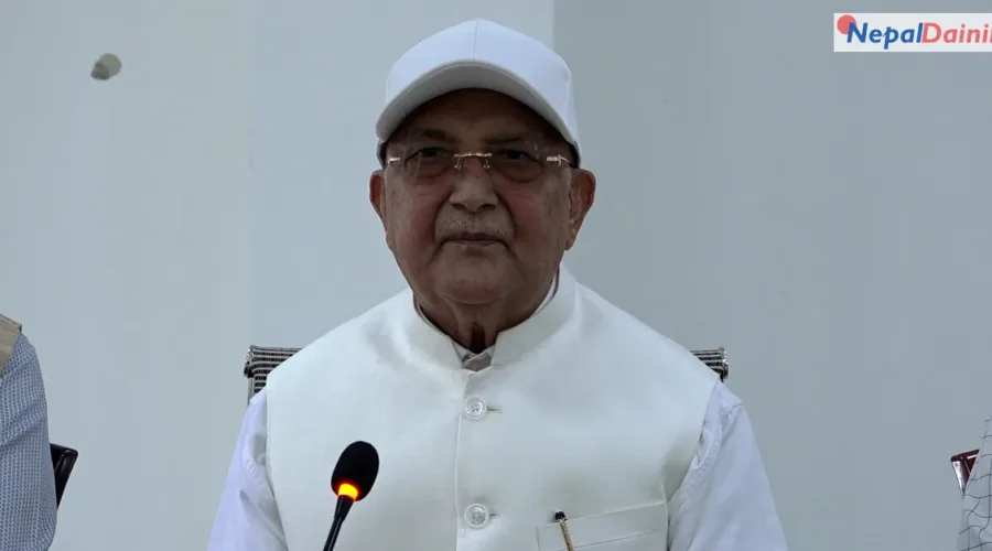 ओलीको कटाक्ष : ‘१०० दिनको सरकार उम्लिएको दूधजस्तो, होस–हवासमा छैन’