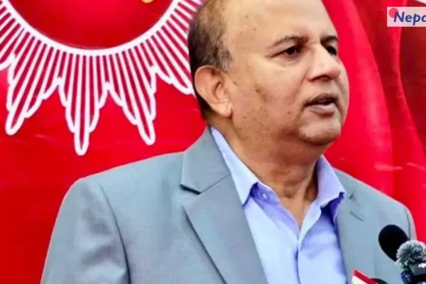 एमाले पुनर्गठन प्रतिवेदन लेख्ने जिम्मा बादल र शंकर पोखरेललाई