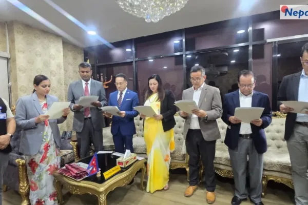 ६ स्वास्थ्य विज्ञान प्रतिष्ठानका नवनियुक्त उपकुलपतिले लिए शपथ