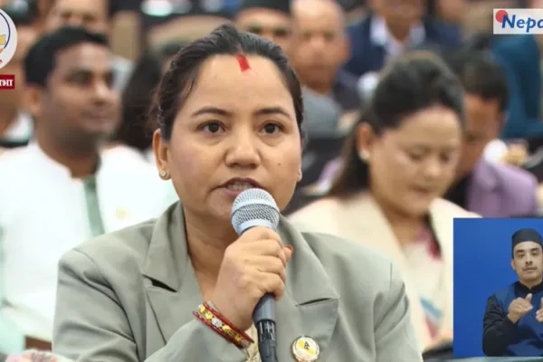 गणेश नेपालीको आत्मदाह घटनामा बासना थापाको तीखो प्रश्न : ‘नागरिकले आफ्नै शरीरमा आगो लगाउनुपर्ने अवस्था किन आयो?’