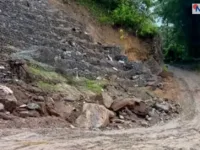 मेची राजमार्ग अवरुद्ध: इलाम, पाँचथर, ताप्लेजुङ ‘टापु’ बने, मन्त्रीको निर्देशन कागजमै सीमित