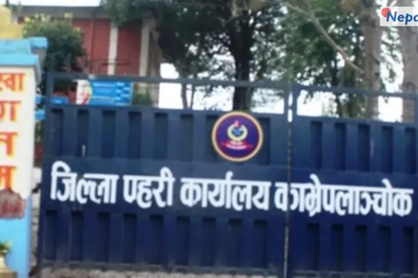 बीपी राजमार्गमा सवारी आवागमन अस्थायी रूपमा रोकियो
