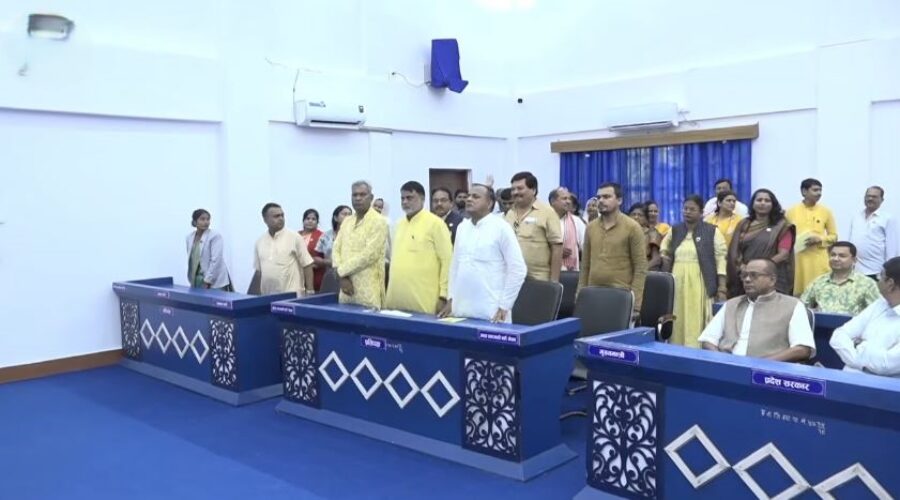 बजेट पुनर्लेखनको माग: मधेश प्रदेश सभाको बैठक लगातार दोस्रो दिन पनि स्थगित