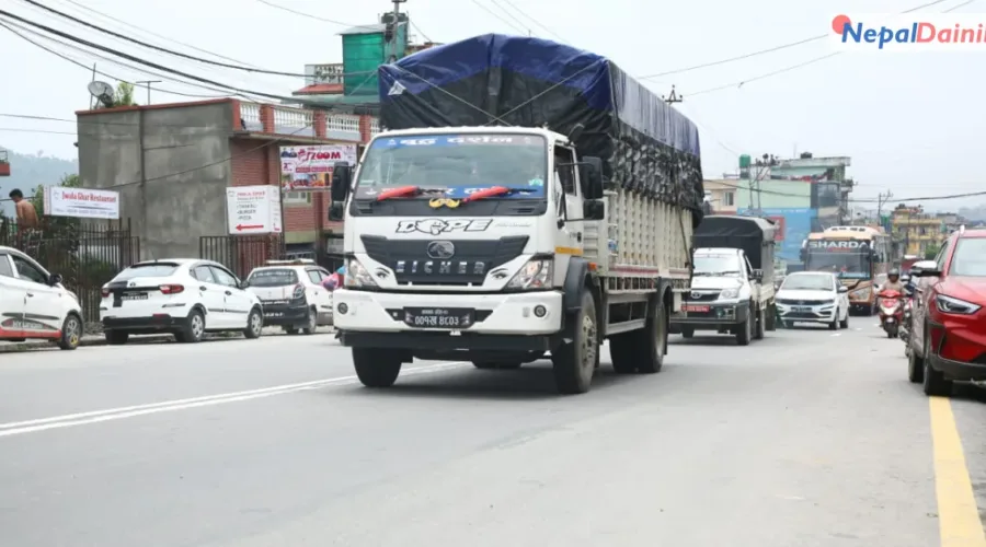 काठमाडौं उपत्यकाबाट बाहिरिने सडकमा सवारी आवागमन सुचारु, यात्रुलाई राहत