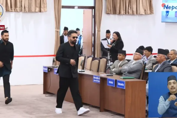प्रधानमन्त्री र सभापति लामिछानेले संसद् नियम तोडेको भन्दै एमालेको आपत्ति, रुलिङको माग
