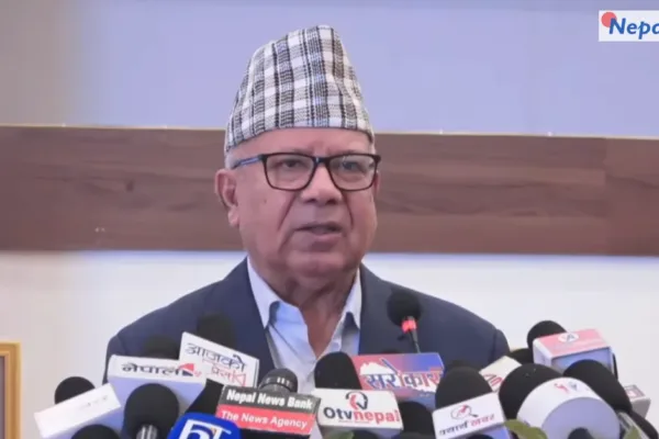 विदेशीका सामु झुक्नुपर्ने आवश्यकता छैन : माधवकुमार नेपाल
