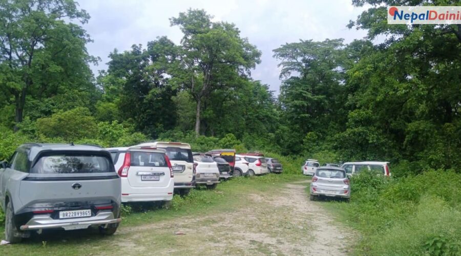 संसदमा कांग्रेस सांसदको आवाजपछि ठोरीमा भारतीय सवारीसाधनलाई अस्थायी पास, पर्यटन व्यवसायले पायो राहत
