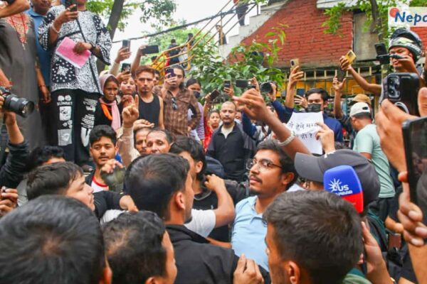 गणेश नेपालीको न्यायको माग: वीर अस्पताल परिसरमा तनाव, ठूलो संख्यामा प्रहरी परिचालन