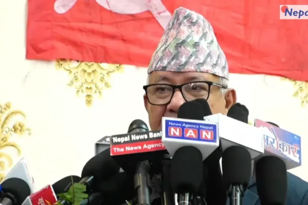 नेताको चाकडी होइन, नीति र सिद्धान्तमा जोड दिनुपर्छ