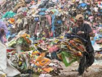 मुसलधारे वर्षामै सिस्डोलमा फोहोर व्यवस्थापनको संघर्ष