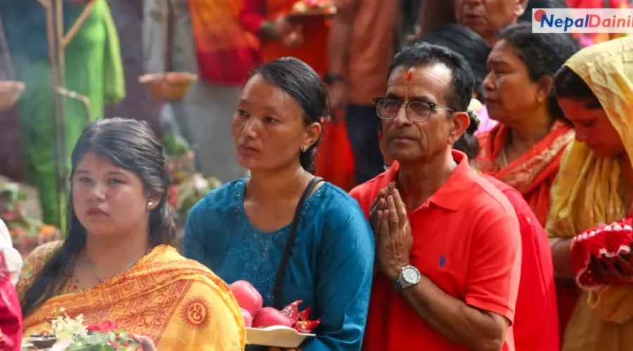 गोकर्णेश्वर महादेव मन्दिरमा भक्तजनको घुइँचो