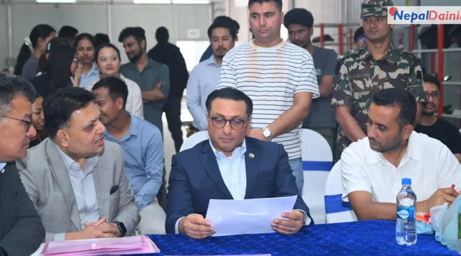 नेपालमा बनेको विद्युतीय स्कुटरको प्रवद्र्धनका लागि सरकारको साथ